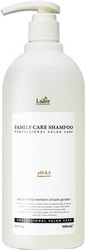 для всей семьи Family Care Shampoo 900 мл