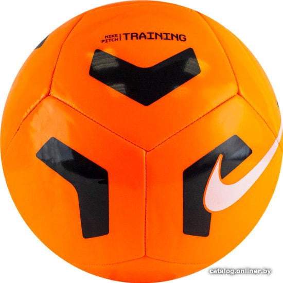 

Мяч Nike Pitch Training CU8034-803 (5 размер, оранжевый)