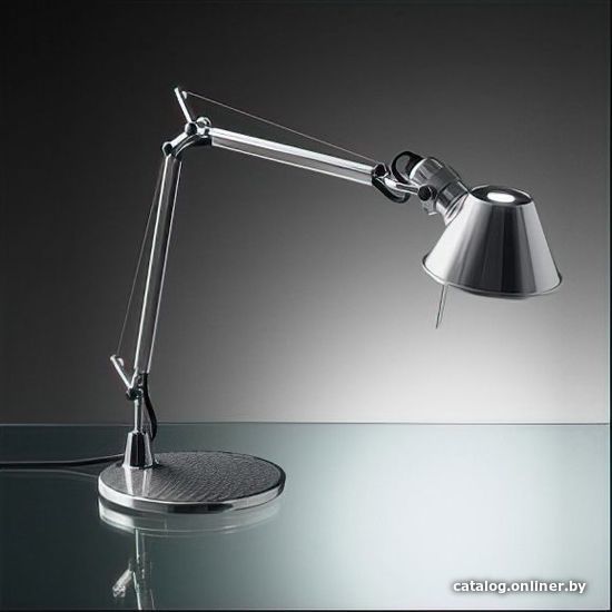 

Настольная лампа Artemide Tizio A001300