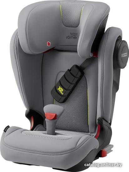 

Детское автокресло Britax Romer Kidfix III S (cool flow/silver)