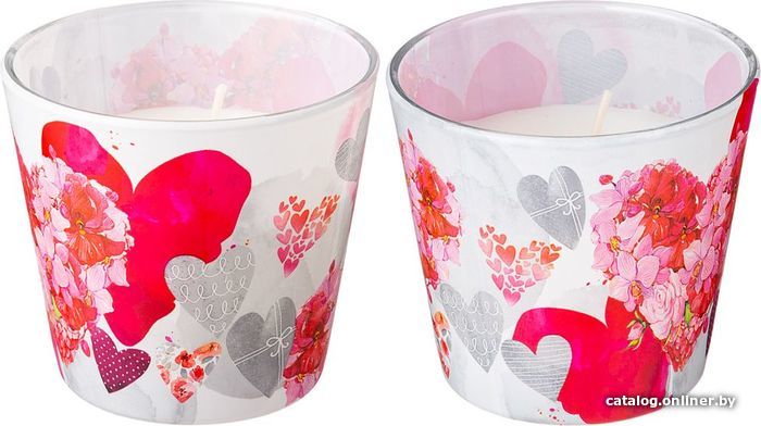 

Ароматизированая свеча Bartek Candles Сердца цветы 350-110