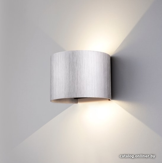 

Фасадный светильник Elektrostandard 1518 TECHNO LED (серебристый)