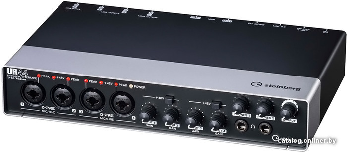 

Аудиоинтерфейс Steinberg UR44