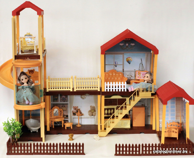 

Кукольный домик Sharktoys Dream House трехэтажный 11500004