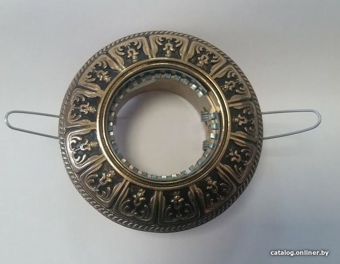 

Точечный светильник ArtGlass Spot 50 Brass Antique Sale