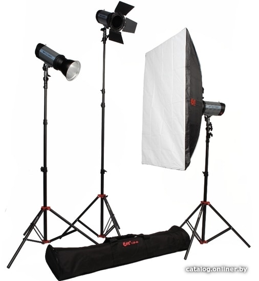 

Комплект студийного света Falcon Eyes SSK 2150-1200 BJM