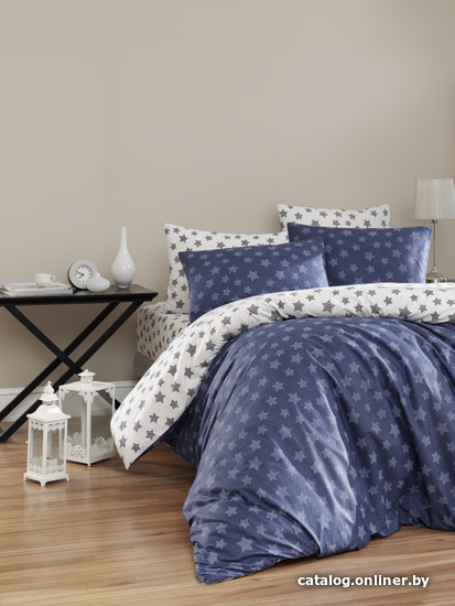 

Постельное белье Karven Ранфорс Семейный N031 Light Navy Blue