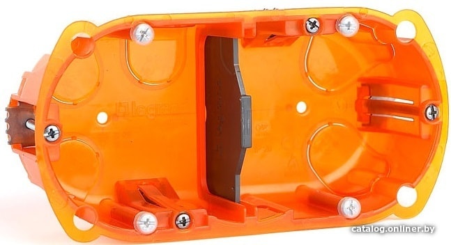 

Монтажная коробка (подрозетник) Legrand Batibox 80102