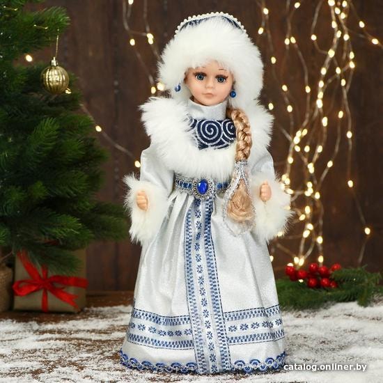 

Кукла Зимнее волшебство Снегурочка В шубке с узорами двигается 19х40 см