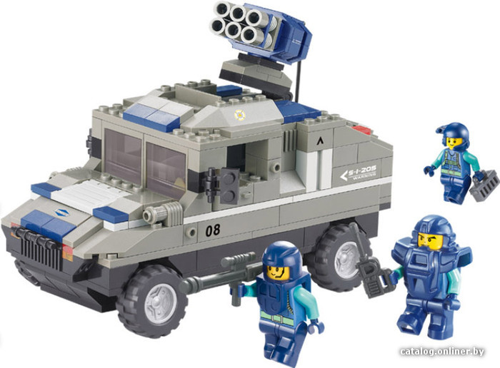 

Конструктор Sluban M38-B0203 Бронированный хаммер