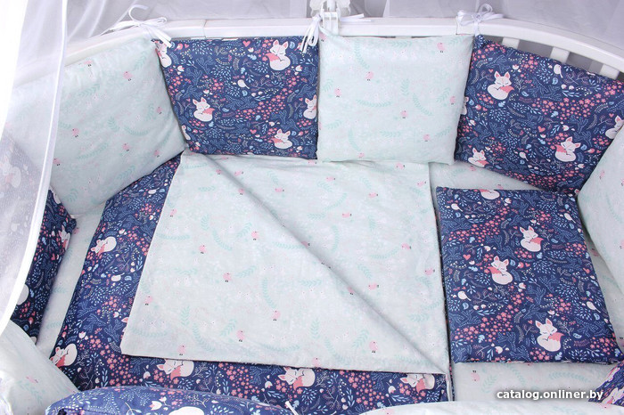 

Бампер в кроватку Amarobaby Лисички (12 подушек, синий)